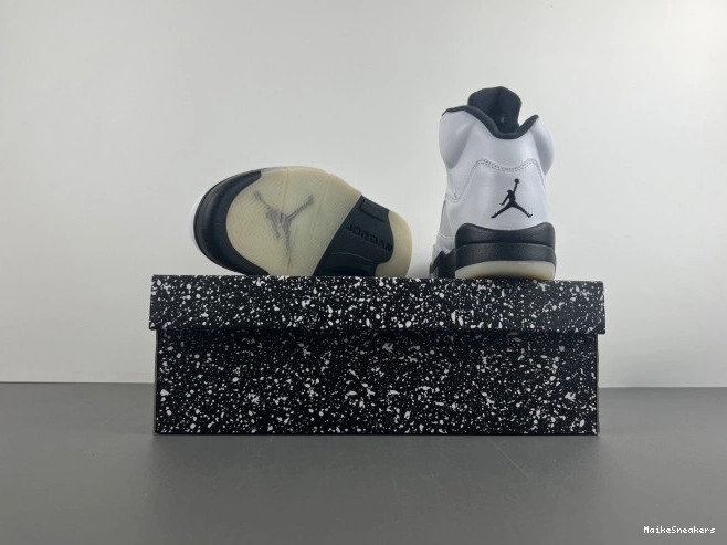 MaikeSneakers RETRO BLACK' JORDAN 'WHITE DD0587-110 5 AIR 0801